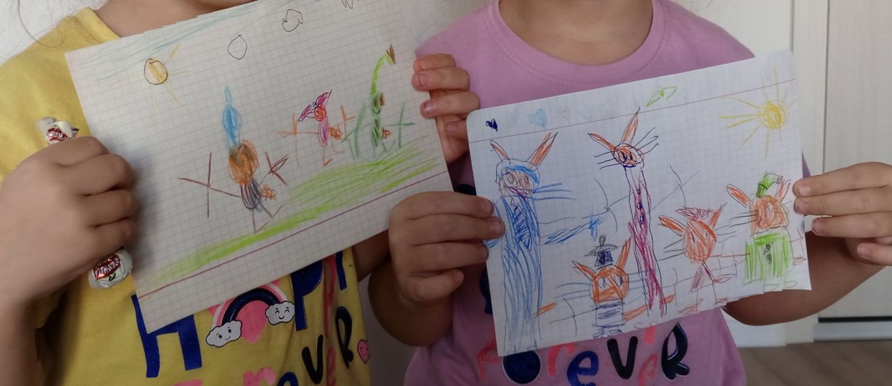 Виктория и София 5 лет