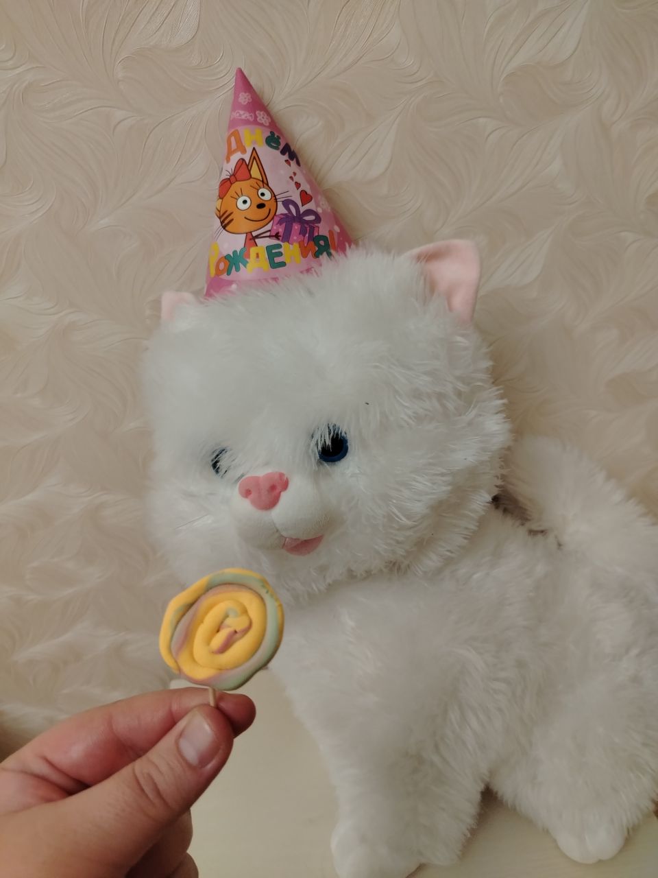 Виктория 3 года